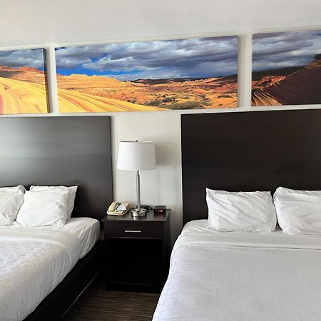Clarion Pointe Winslow I-40 Extérieur photo